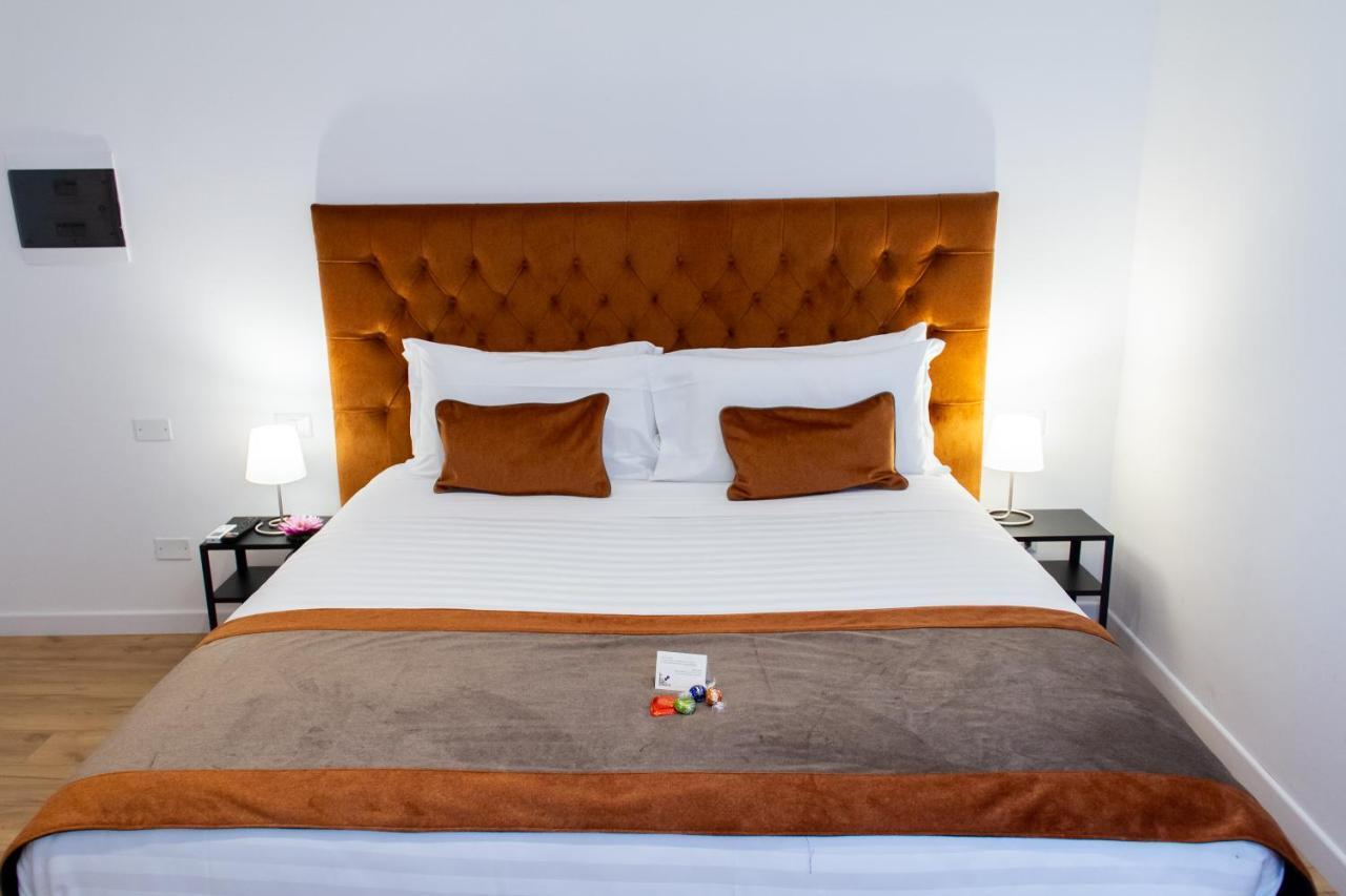 Home At Rome Vatican Suites Экстерьер фото