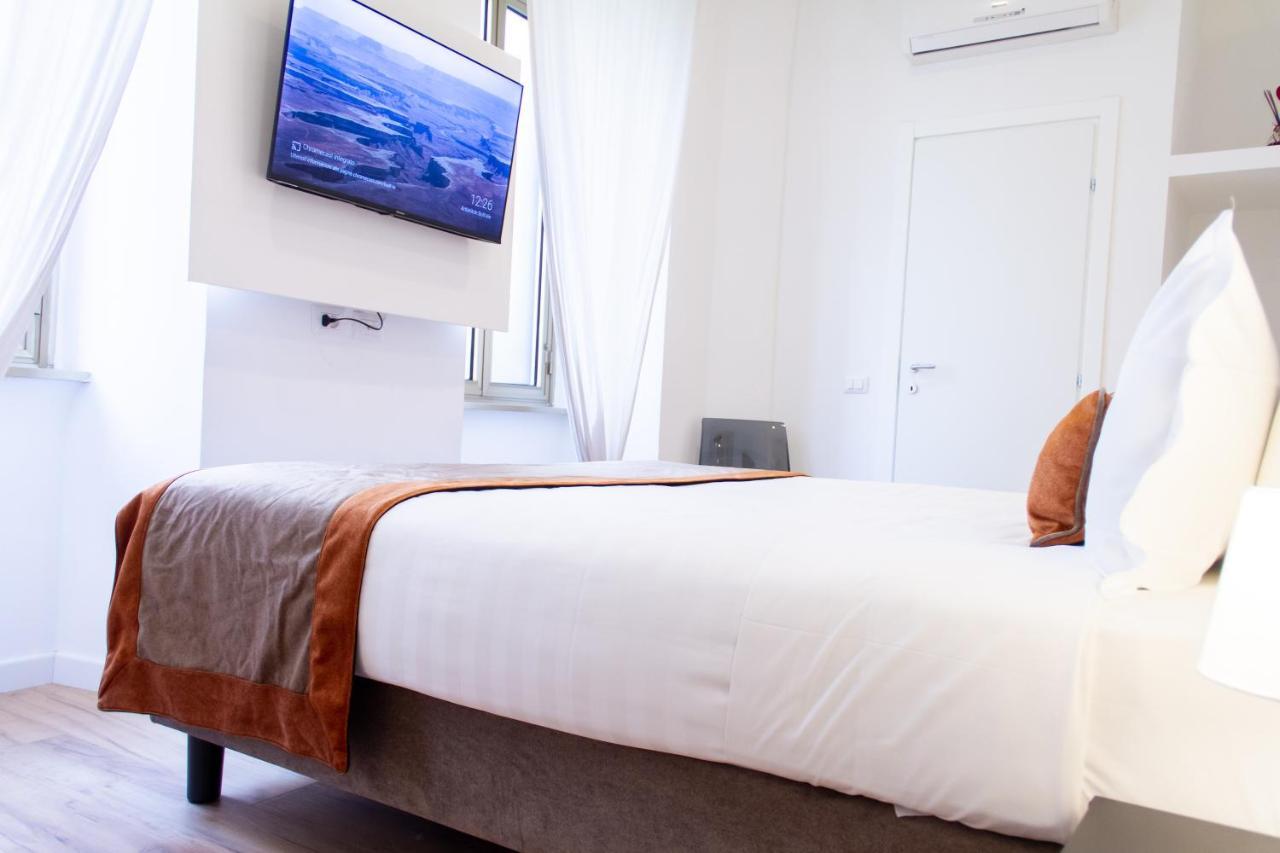 Home At Rome Vatican Suites Экстерьер фото