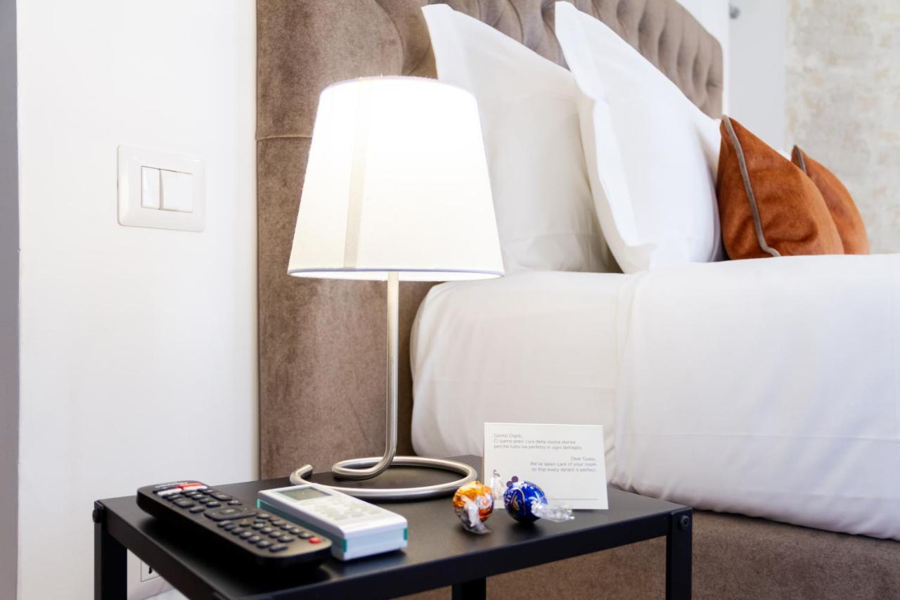 Home At Rome Vatican Suites Экстерьер фото