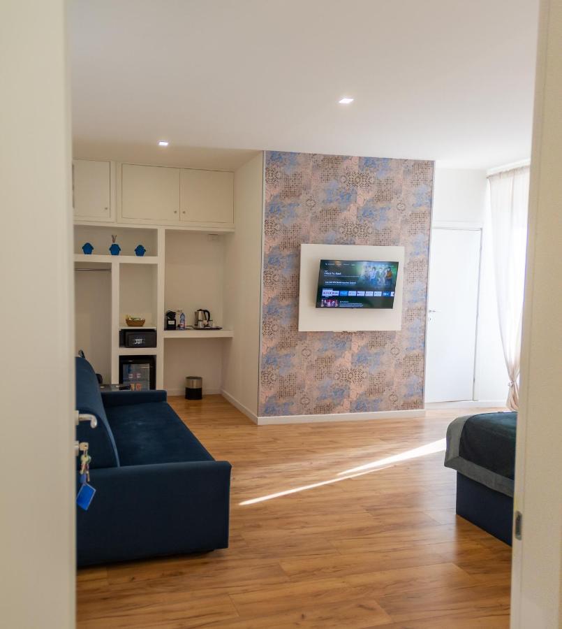 Home At Rome Vatican Suites Экстерьер фото