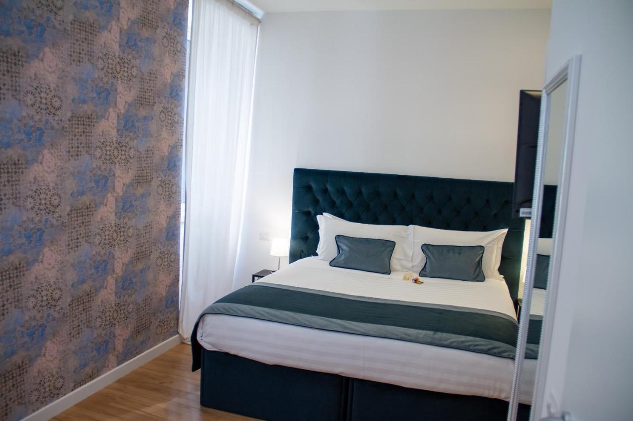 Home At Rome Vatican Suites Экстерьер фото