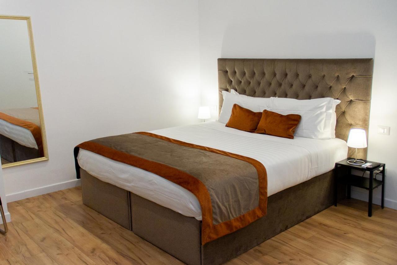 Home At Rome Vatican Suites Экстерьер фото
